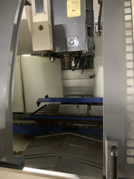 فرز سی ان سی سوپرمکس cnc ycm102fv