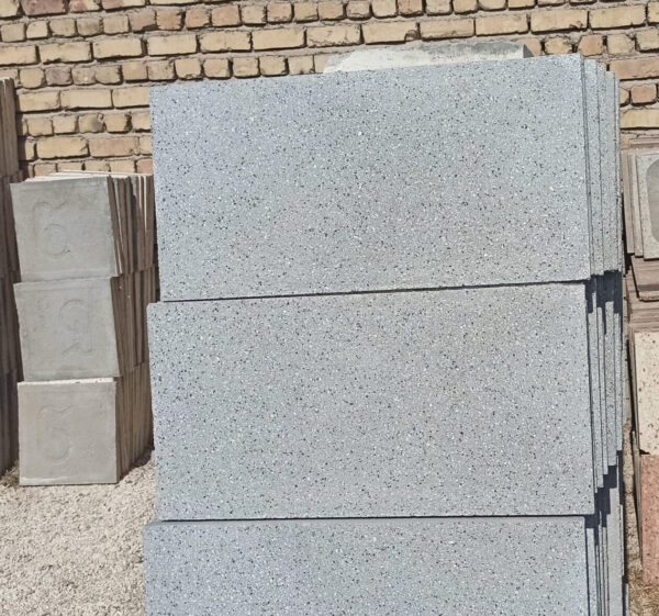 موزاییک گرانیت مشکی 30 در 60 سانتی‌متری