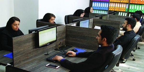 خدمات مالیاتی و حسابداری برای همه اصناف با رها فام