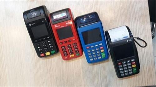 فروش انواع دستگاه های کارتخوان سیار s915